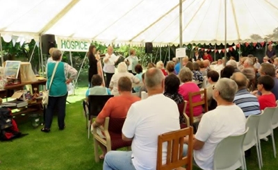 Auction raises R55 000 for hospice